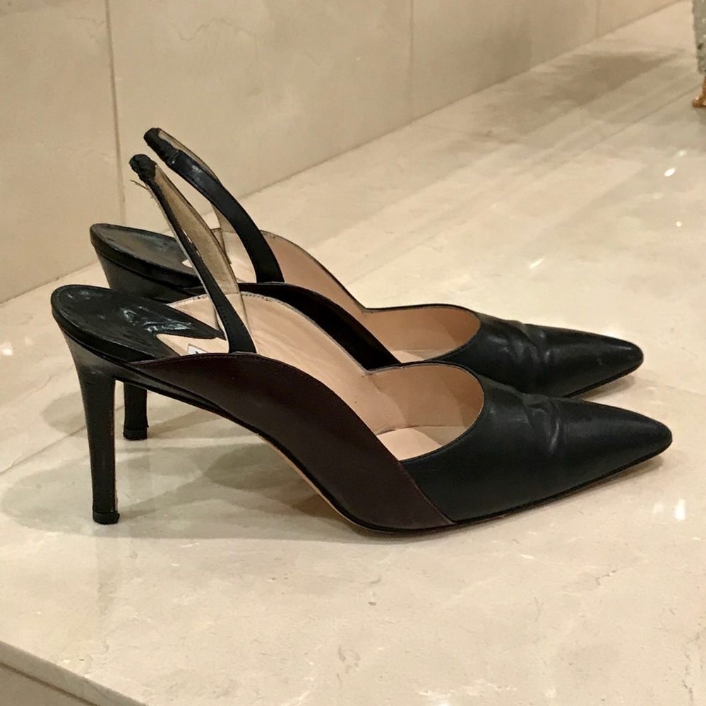 Vintage Manolo Blahnik Two Tone Pump - Size:36 1/2